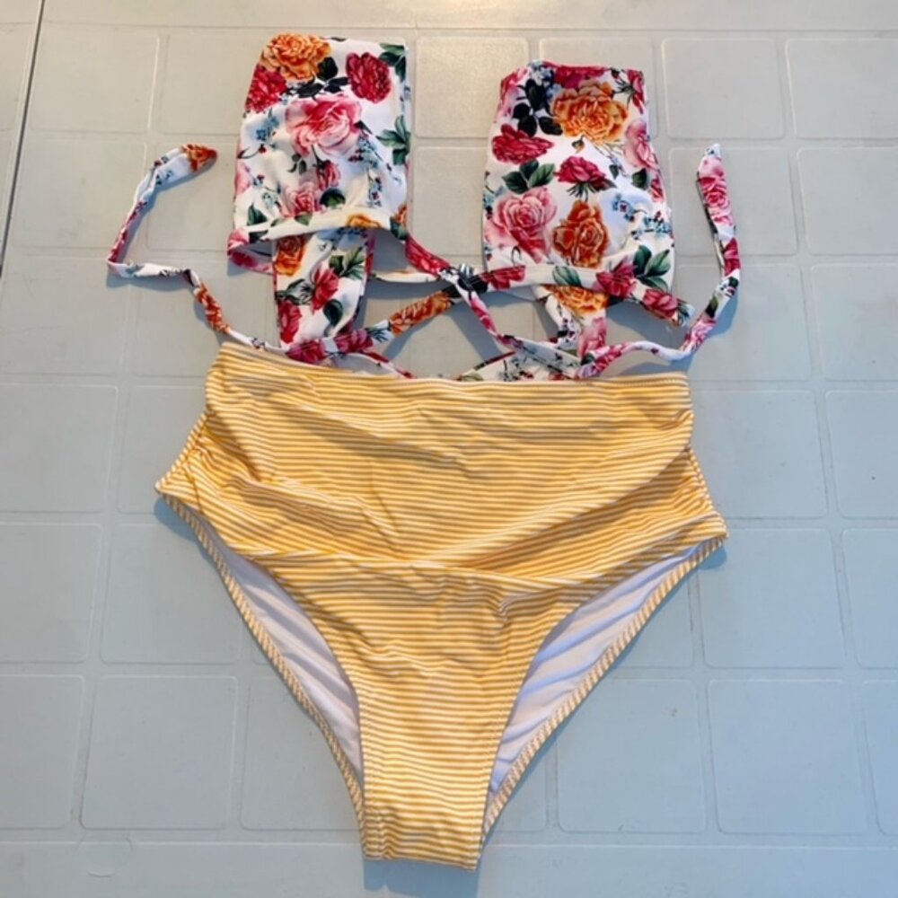 Cupsie OnePc Swimsuit NWT